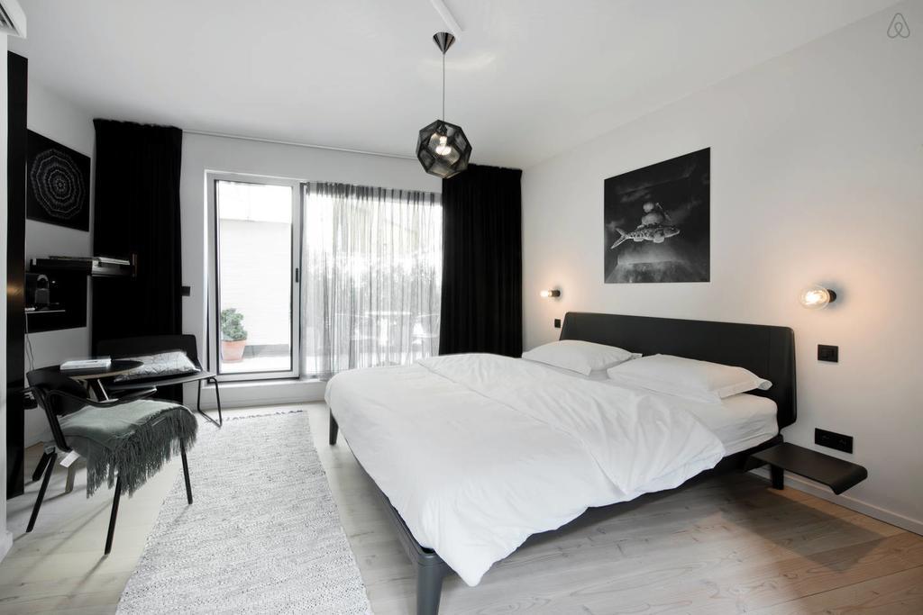 B&B Lucy In The Sky Antwerp Bilik gambar