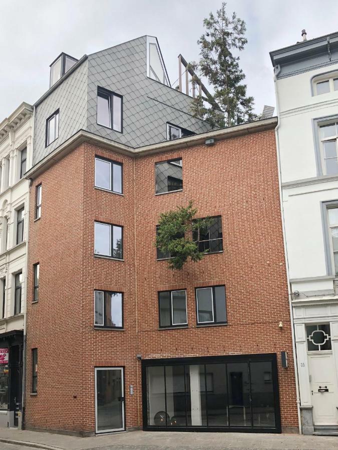 B&B Lucy In The Sky Antwerp Luaran gambar